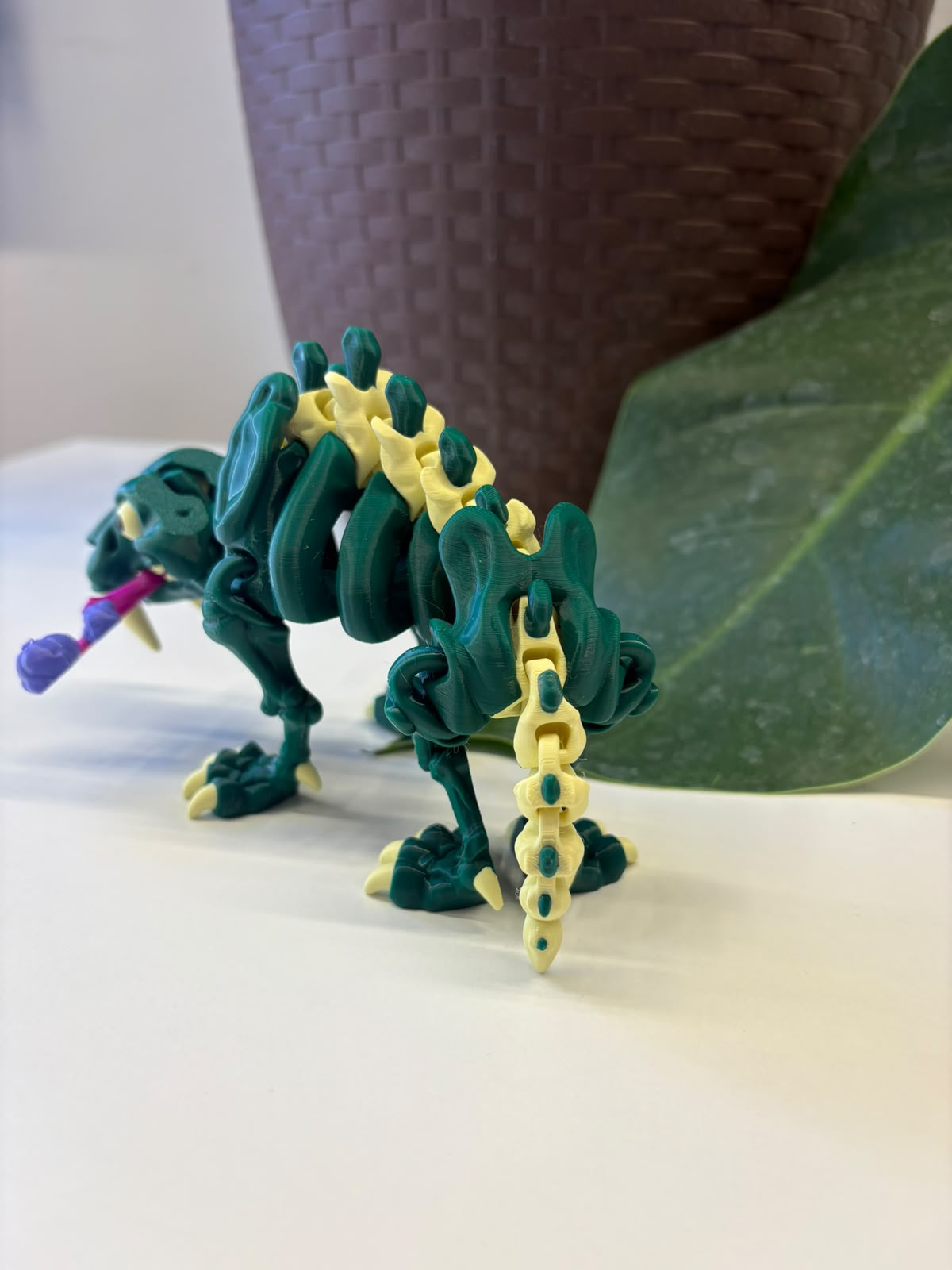 🦅 DIENTES DE SABLES SMALL — FIGURA 3D ARTICULADA - Imagen 3
